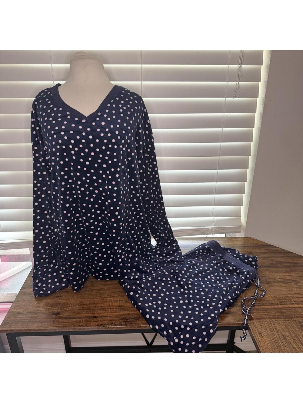 Nautica Navy Blue Polka Dot Pajama Set Size Large